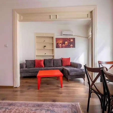 Nisantasi Ev Apartman